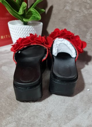 Sandalias plataforma. Nr 37