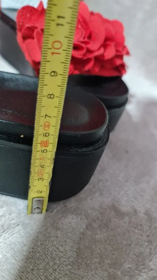 Sandalias plataforma. Nr 37