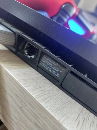 PS4 mando y juegos