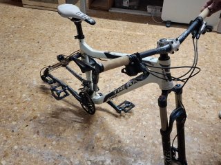 Cuadro bici con doble suspensión