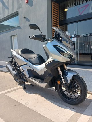 HONDA ADV 350