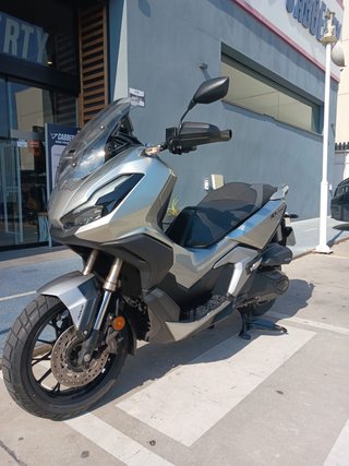 HONDA ADV 350