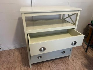 Vendo habitación unisex Cabezal Comoda Mesita