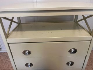 Vendo habitación unisex Cabezal Comoda Mesita