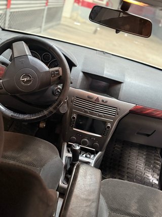 Opel Astra 2007
