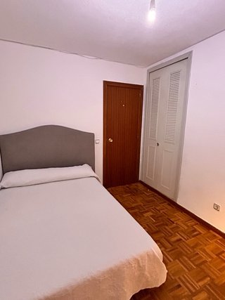 Alquilo habitación grande