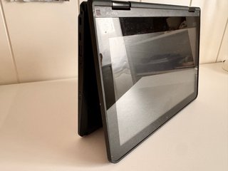 Lenovo ThinkPad Yoga 11e Convertible 2 en 1