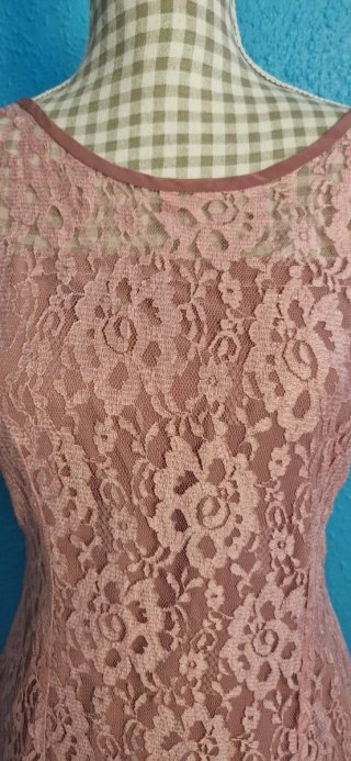Vestido de fiesta de encaje rosa viejo