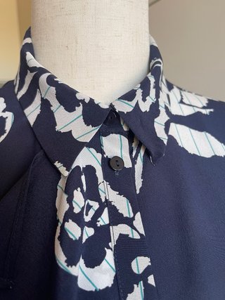 Camicia in seta stampata a maniche lunghe