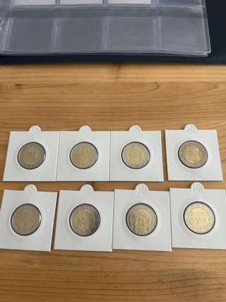 8 monedas de 2 euros de malta