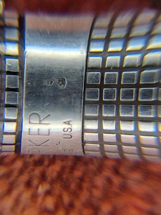 Penna a sfera parker in argento
