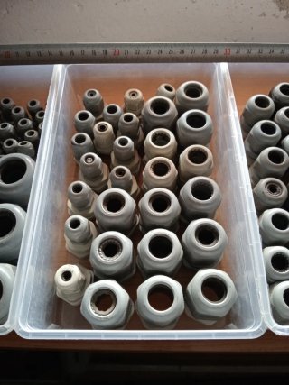 Conectores Eléctricos Pasa Tabiques