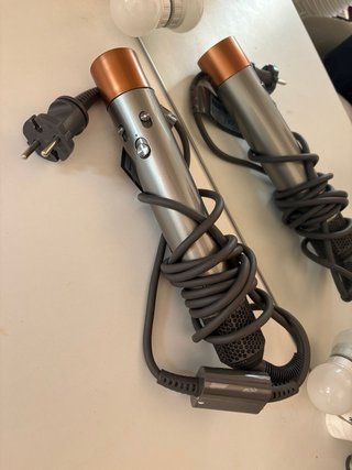 Dyson Airwrap complete long in vendita