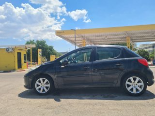 Peugeot 207 2007