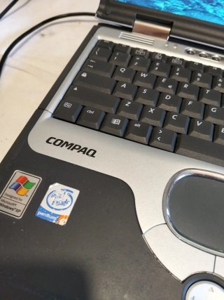 retro computer Compaq presario 1500