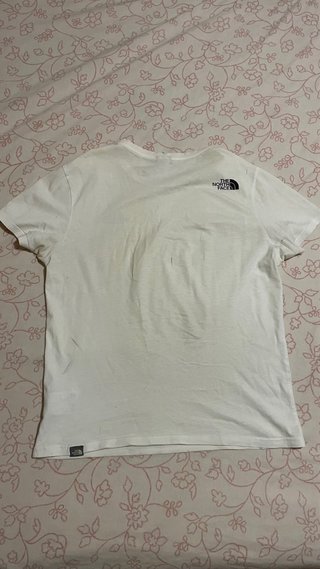 Camiseta blanca THE NORTH FACE.