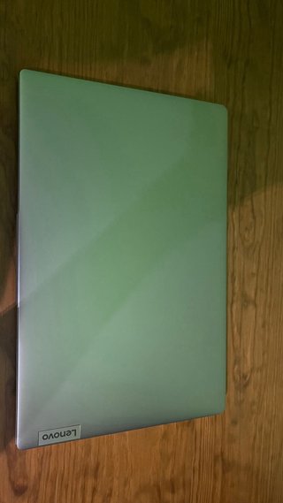 Portátil Lenovo IdeaPad Slim 3 Ryzen 5 7520U 8GB 5
