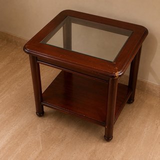 Mesa auxiliar clásica madera con cristal biselado