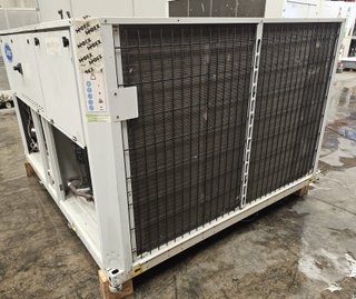 Carrier, enfriadora 149 kw, bomba calor