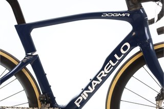 Bicicleta Pinarello Dogma F Di2 12V t.56 Reacondicionada