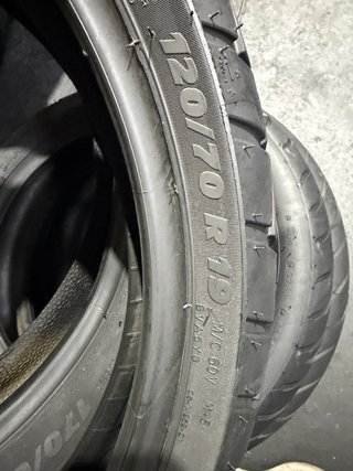 2Neumáticos Michelin 170/60 R17 72V 120/70 R 19 M/