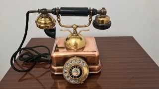 Teléfono antiguo Standard eléctrica