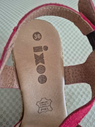 Sandalias rojas de piel ixoo - Talla 36 - ¡NUEVAS!