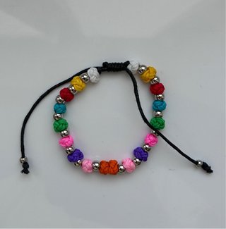 Pulsera nudos y abalorios multicolor