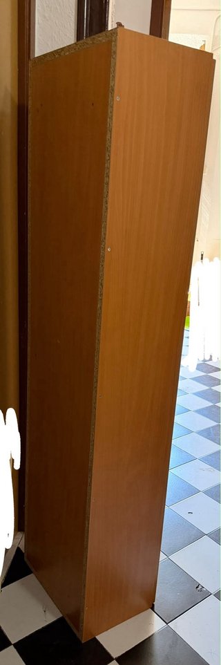 Mueble vitrina ikea marron madera