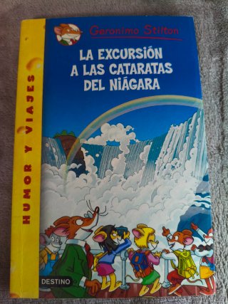 Lote de 8 libros de Gerónimo Stilton en español