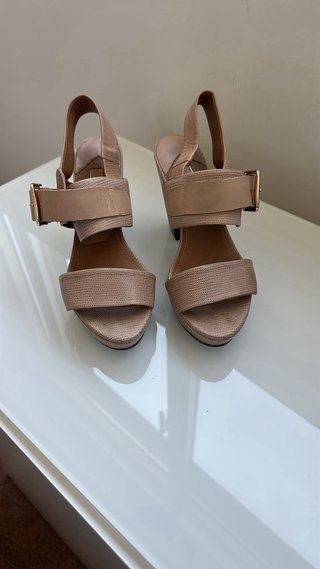 Sandalias