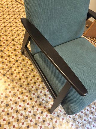 Sillón EKENÄSET de IKEA verde. Prácticamente nuevo