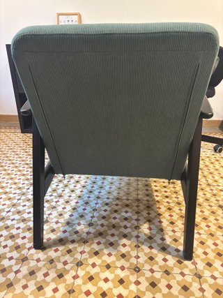 Sillón EKENÄSET de IKEA verde. Prácticamente nuevo