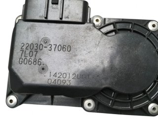 Caja Mariposa Toyota 2203037060