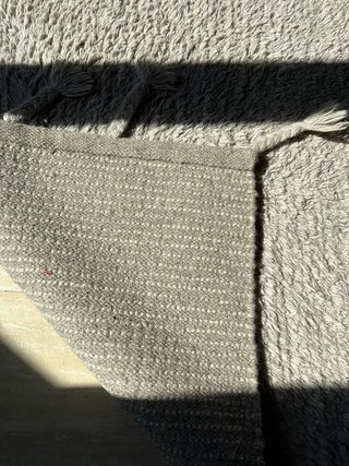 Alfombra de lana buen estado beige 190x120cm