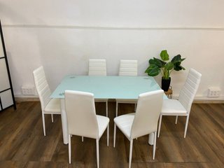 Mesa cristal moderna con 6 sillas NUEVA