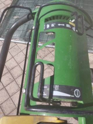 Cortacésped John Deere JX90