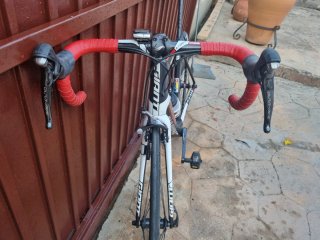Bicicleta de carretera carbono shimano dura ace