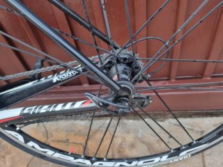 Bicicleta de carretera carbono shimano dura ace