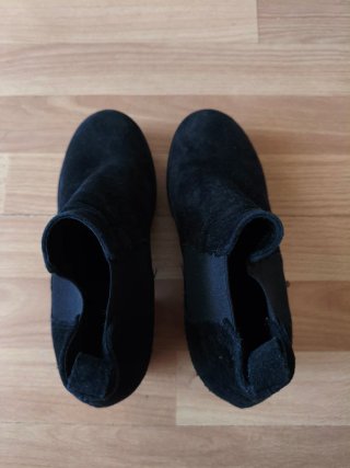 Zapatos de ante negros con plataforma