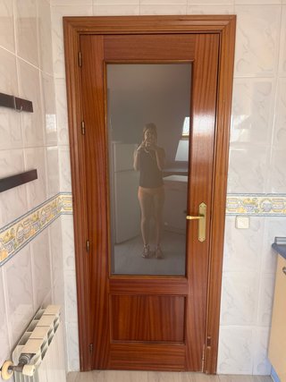 Puerta de madera interior