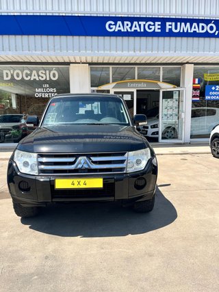 Mitsubishi Montero 2009