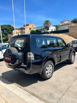 Mitsubishi Montero 2009