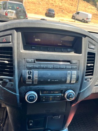 Mitsubishi Montero 2009
