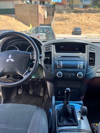 Mitsubishi Montero 2009