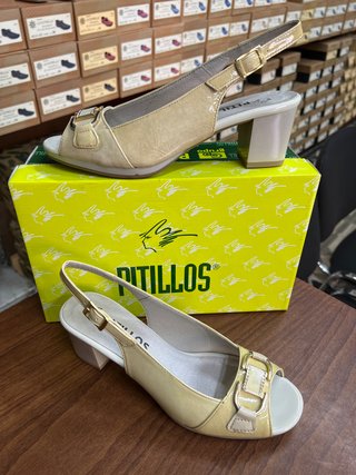 Sandalia Pitillos charol tacón T. 35,38,39,40,41