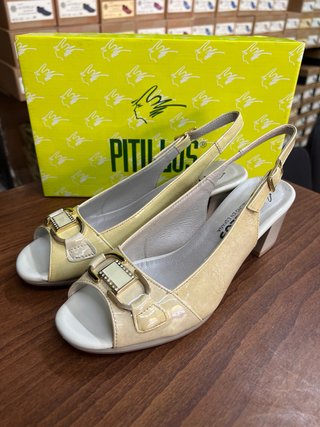Sandalia Pitillos charol tacón T. 35,38,39,40,41