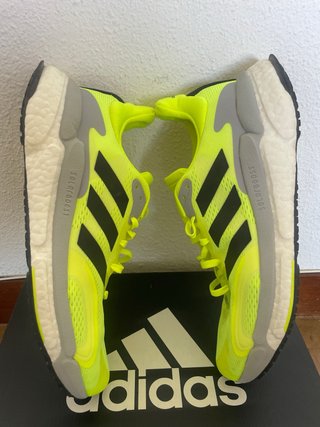 Zapatillas SolarBoost adidas talla 43 1/3