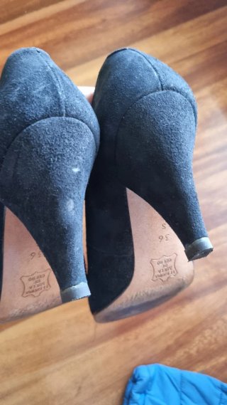 Zapatos de ante, tacón