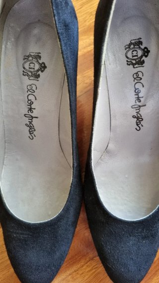 Zapatos de ante, tacón
